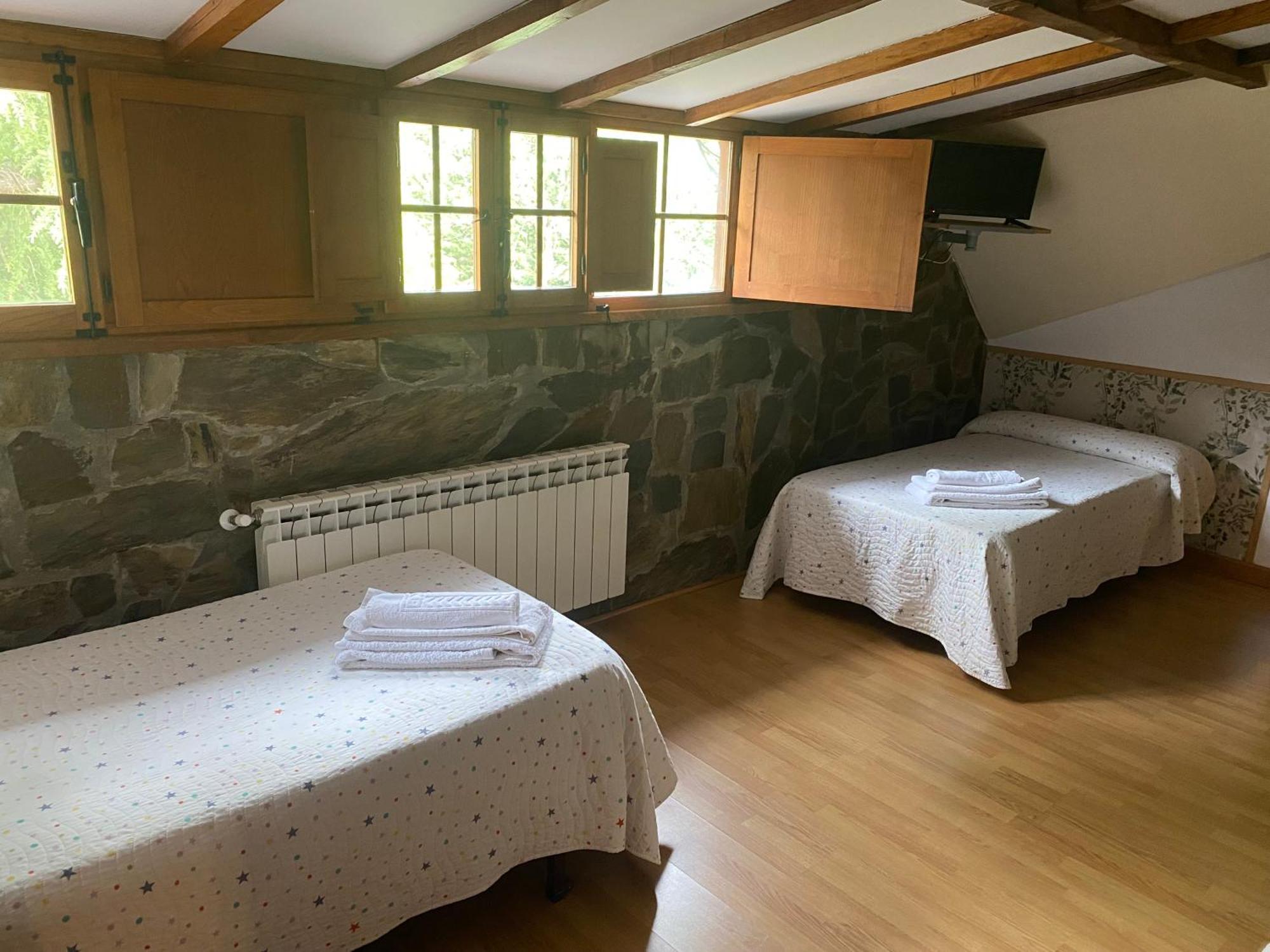 Hotel Rural Camino Medulas ポンフェラダ エクステリア 写真