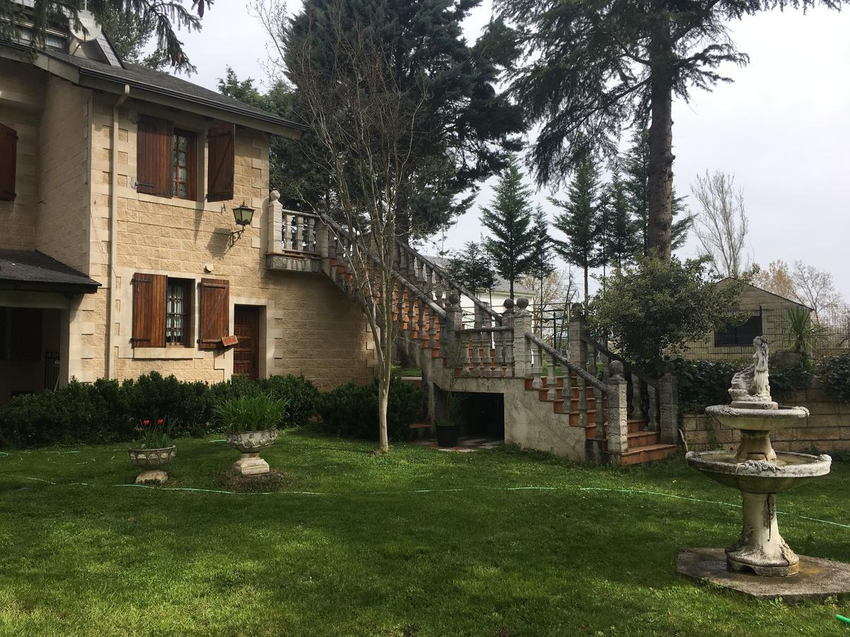 Hotel Rural Camino Medulas ポンフェラダ エクステリア 写真
