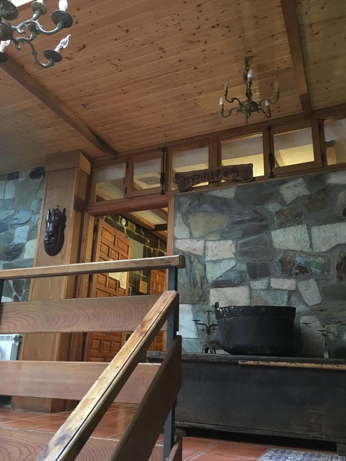 Hotel Rural Camino Medulas ポンフェラダ エクステリア 写真